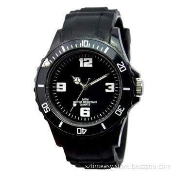 2013 Stylish Watches in Plastic Case and Silicon Strap, Various Color to Choose, Comfortable to Wear